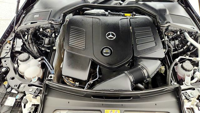 2023 Mercedes-Benz C-Class C 300 Sedan w/ Natural Grain Black Wood Trim - 23082245 - 24