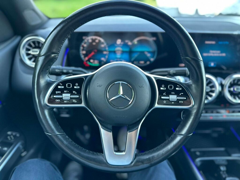 2023 Mercedes Benz EQB photo 30