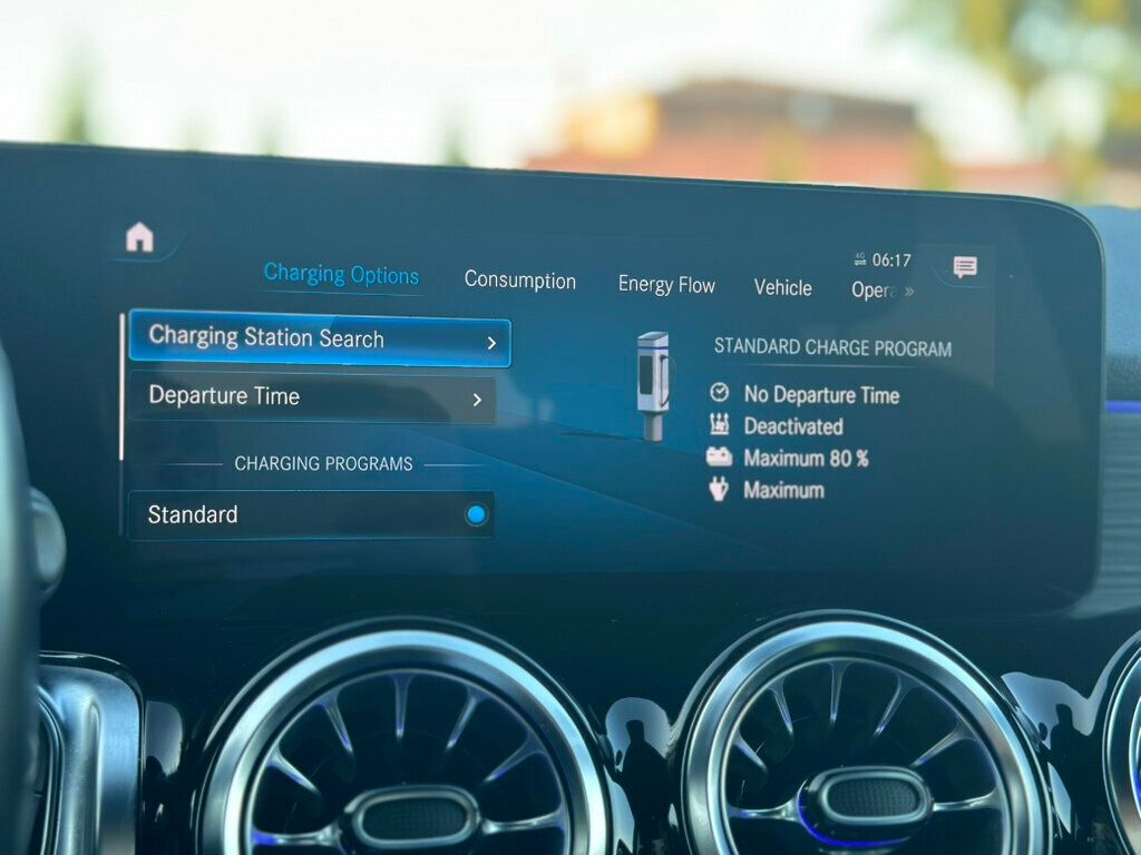 2023 Mercedes Benz EQB photo 37