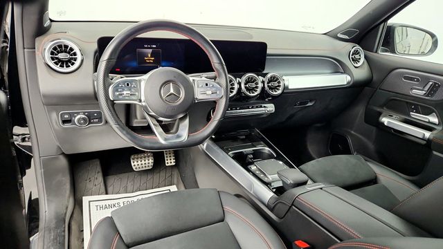 2023 Mercedes-Benz EQB EQB 300 4MATIC SUV, Pinnacle w/ AMG Night Package & Panorama Roo - 22942907 - 11