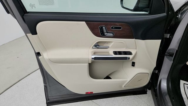 2023 Mercedes-Benz EQB EQB 300 4MATIC SUV, Pinnacle w/ Driver Assistance, Panorama Roof - 22944197 - 10