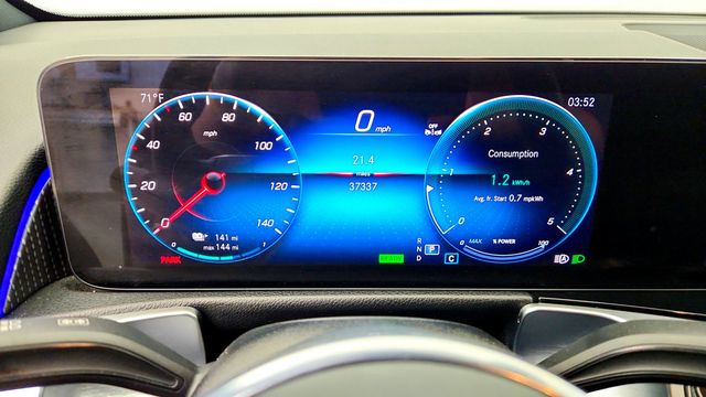 2023 Mercedes-Benz EQB EQB 300 4MATIC SUV w/ Exclusive Package & Heated Front Seats - 23100035 - 12