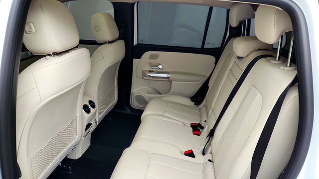 2023 Mercedes-Benz EQB EQB 350 4MATIC SUV, Exclusive w/ Rear Side Airbags - 22967468 - 18