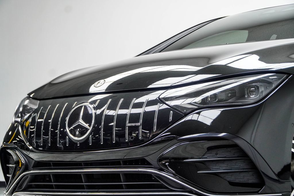 Mercedes-Benz AMG EQE photo 2