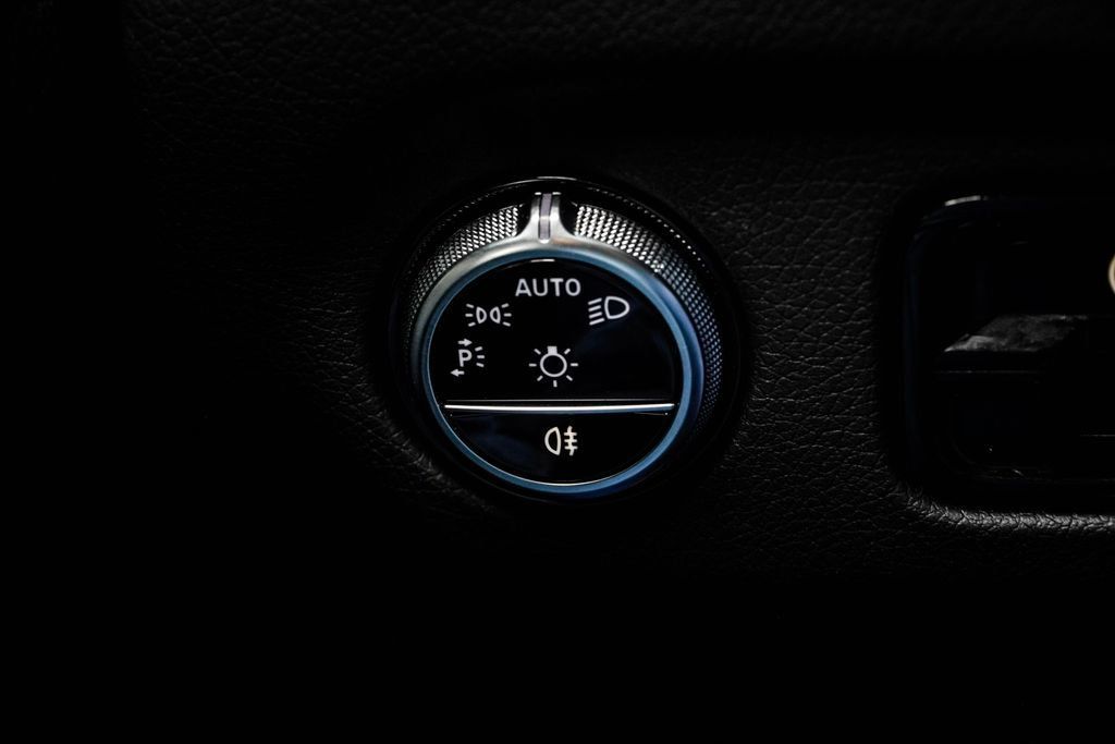 Mercedes-Benz AMG EQE photo 43