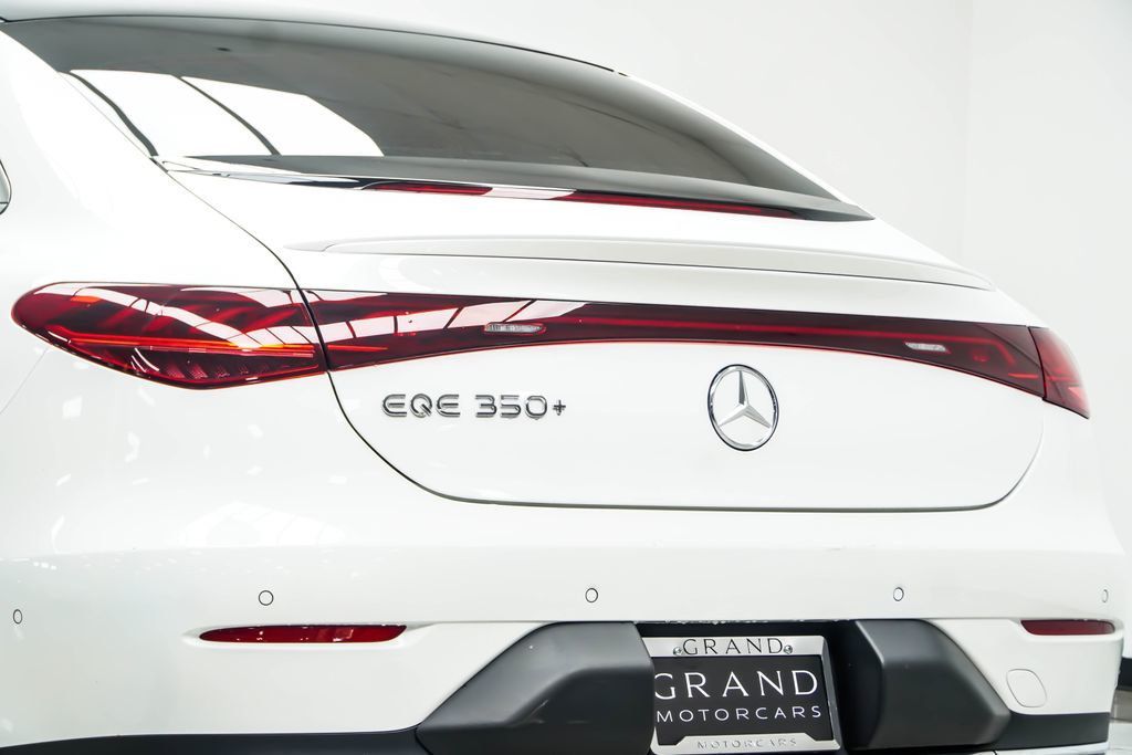 Mercedes-Benz EQE photo 21