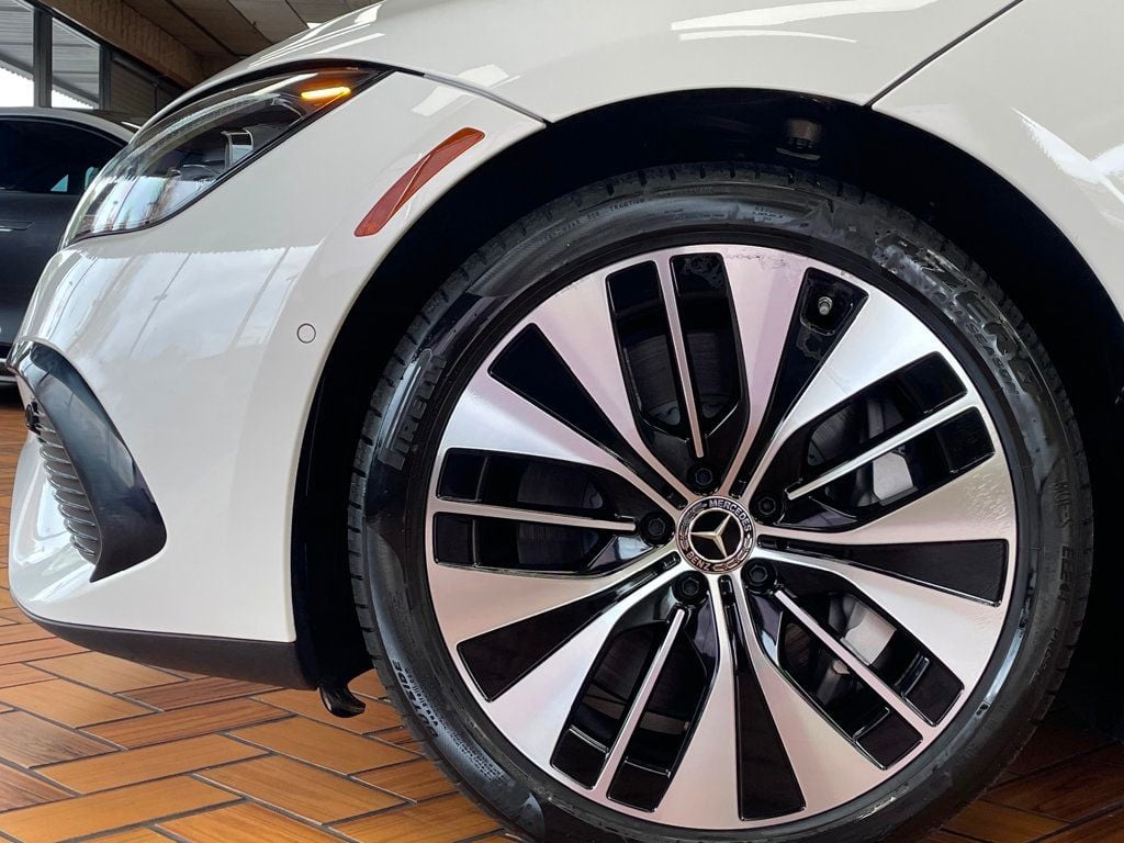 2023 Mercedes-Benz EQE EQE 350 4MATIC+ Sedan - 22937064 - 4