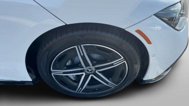 2023 Mercedes-Benz EQE EQE 350 4MATIC+ Sedan - 23034126 - 13