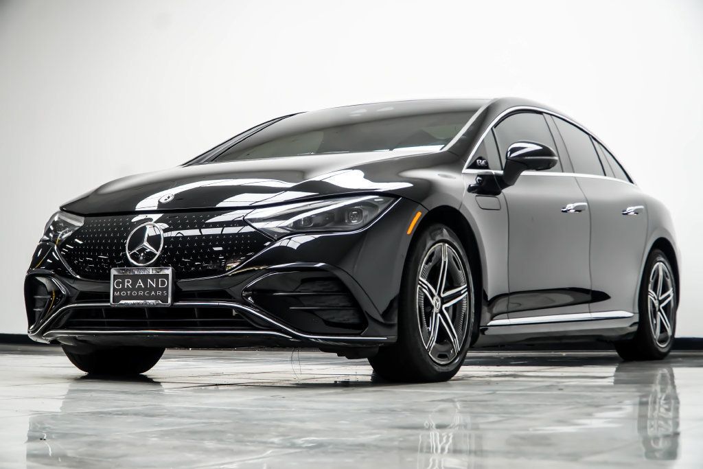 Mercedes-Benz EQE photo 11