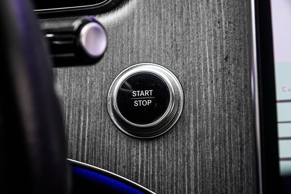 Mercedes-Benz EQE photo 24
