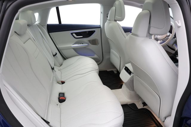 2023 Mercedes-Benz EQE EQE 350 4MATIC+ Sedan, Exclusive with AMG Line Exterior Package - 22937506 - 18