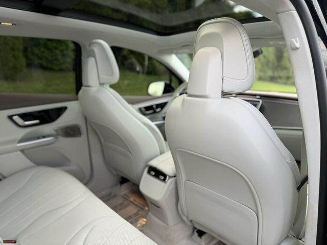 2023 Mercedes-Benz EQE EQE 350 4MATIC SUV - 23075918 - 22
