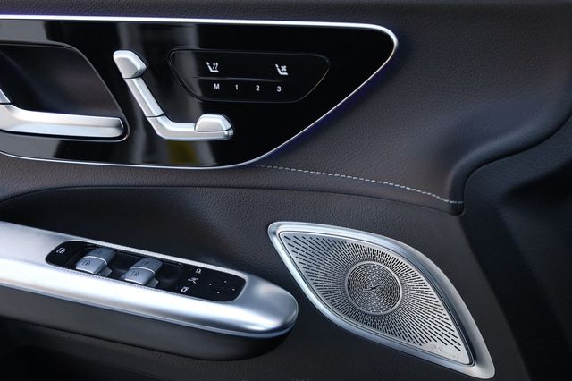 2023 Mercedes-Benz EQE EQE 350 4MATIC SUV - 22949378 - 30