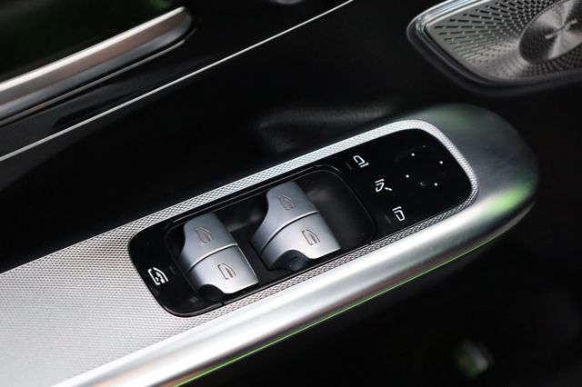 2023 Mercedes-Benz EQE EQE 350 4MATIC SUV - 22949379 - 33