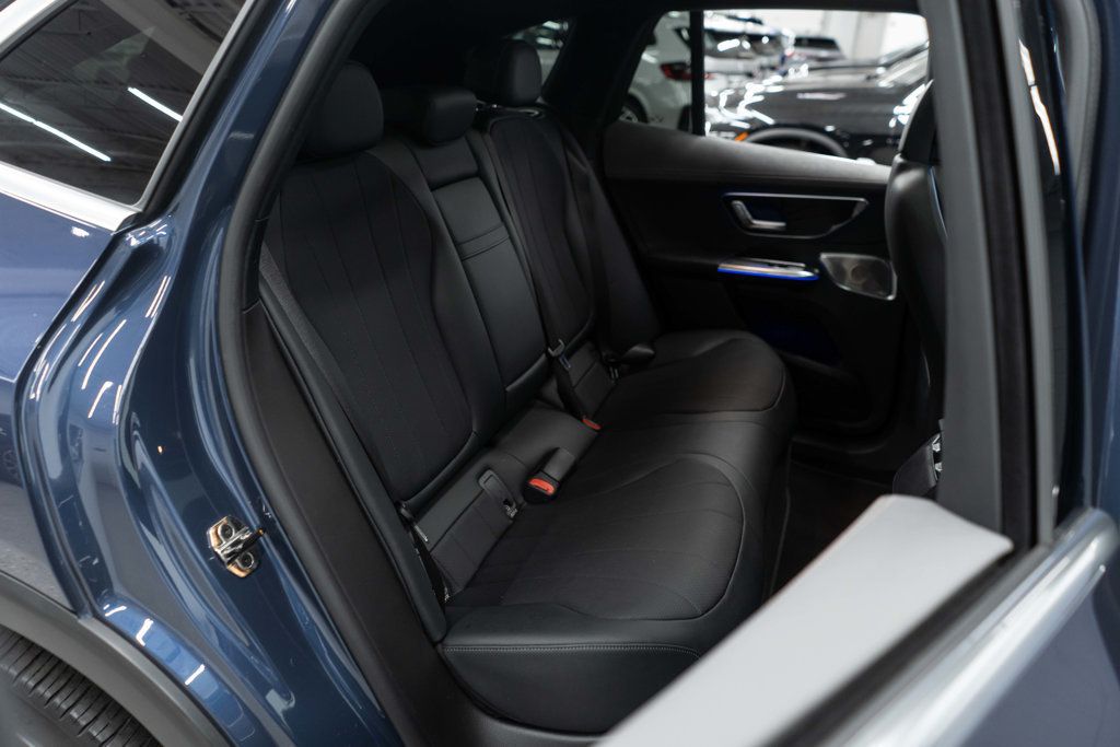 Mercedes-Benz EQE photo 34