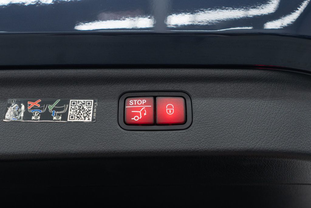 Mercedes-Benz EQE photo 36