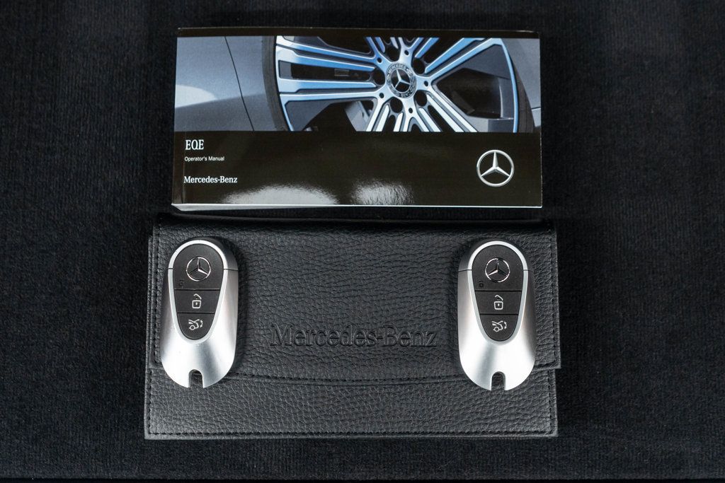 Mercedes-Benz EQE photo 52