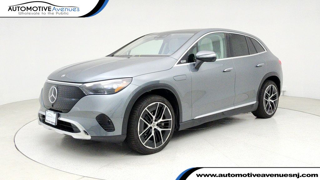2023 Mercedes-Benz EQE EQE 350 4MATIC SUV - 22942231 | Video 1