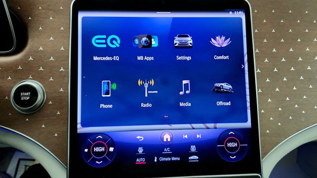 2023 Mercedes-Benz EQE EQE 350 4MATIC SUV - 22944682 - 17