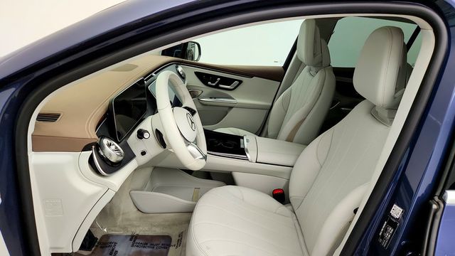2023 Mercedes-Benz EQE EQE 350 4MATIC SUV, Exclusive w/ 20'' Wheels & Rear Axle Steer - 23086651 - 18