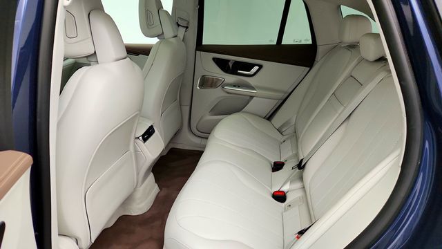 2023 Mercedes-Benz EQE EQE 350 4MATIC SUV, Exclusive w/ 20'' Wheels & Rear Axle Steer - 23086651 - 19
