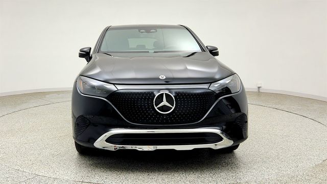 2023 Mercedes-Benz EQE EQE 350 4MATIC SUV w/ Exclusive Trim & DIGITAL LIGHT Package - 23040021 - 1