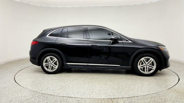 2023 Mercedes-Benz EQE EQE 350 4MATIC SUV w/ Exclusive Trim & DIGITAL LIGHT Package - 23040021 - 3