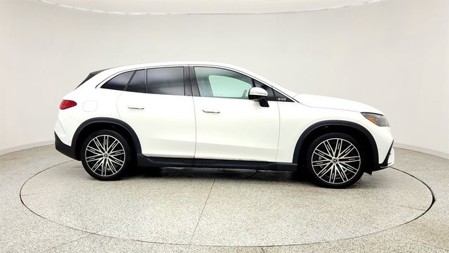 2023 Mercedes-Benz EQE EQE 350 4MATIC SUV w/ Pinnacle Trim Package & AMG Line Exterior - 23044127 - 3