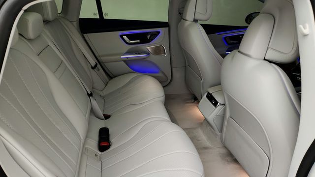 2023 Mercedes-Benz EQE EQE 350+ Sedan, Exclusive w/ 20’’ Wheels, HUD & Seat Ventilation - 22950791 - 20