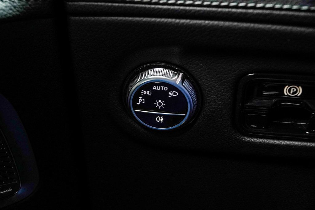 Mercedes-Benz EQE photo 35