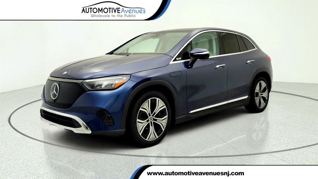 2023 Mercedes-Benz EQE EQE 350+ SUV, Exclusive w/ High End Leather Seats & 20'' Wheels - 23048199 | Video 1
