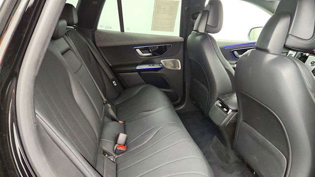 2023 Mercedes-Benz EQE EQE 350+ SUV w/ AMG Line Ext Pkg & Exclusive Trim Pkg - 23035621 - 22