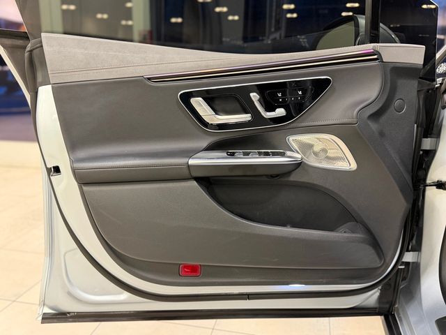 2023 Mercedes-Benz EQE EQE 500 4MATIC+ Sedan - 22960230 - 17