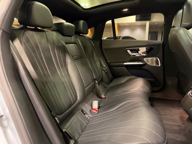 2023 Mercedes-Benz EQE EQE 500 4MATIC+ Sedan - 22960230 - 24