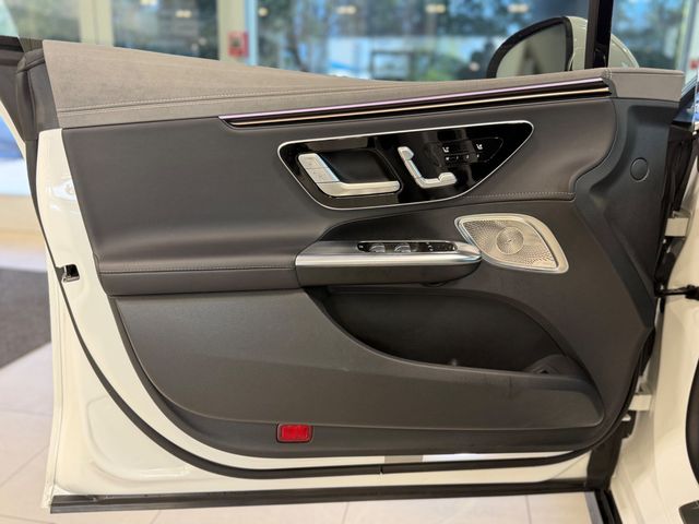 2023 Mercedes-Benz EQE EQE 500 4MATIC+ Sedan - 23071889 - 17