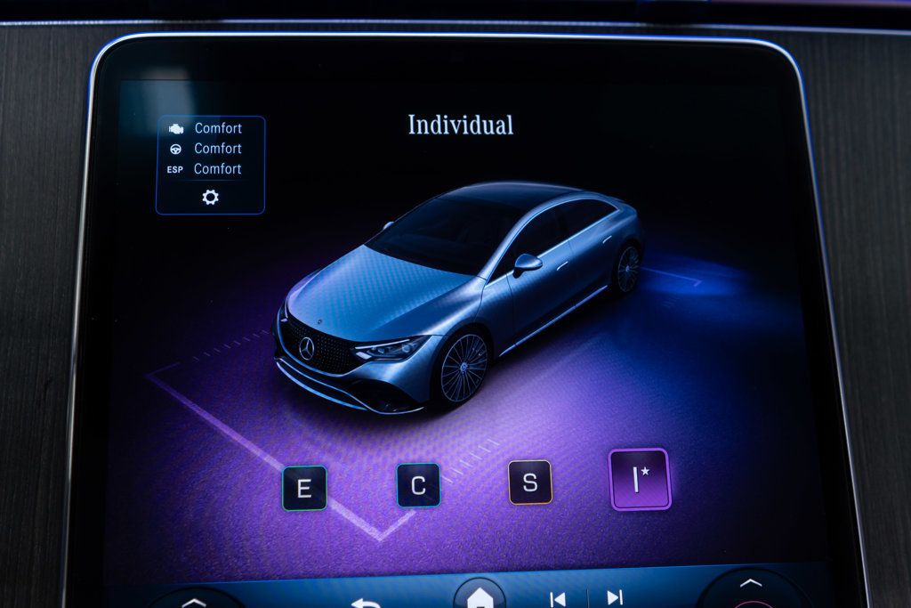 Mercedes-Benz EQE photo 27