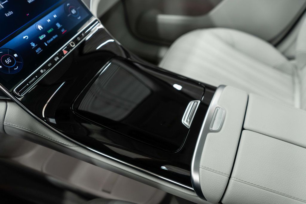 2023 Mercedes Benz EQE-Class SUV photo 19