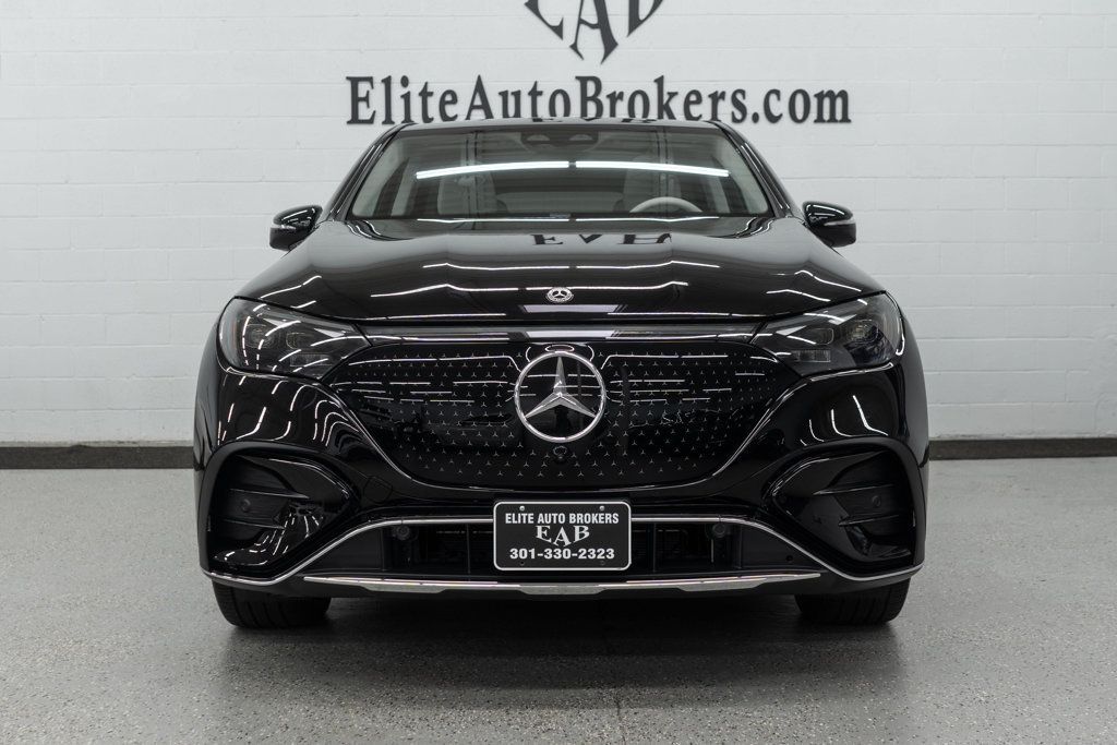 2023 Mercedes Benz EQE-Class SUV photo 3