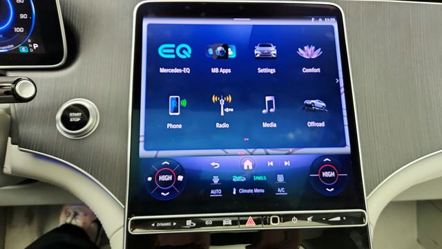 2023 Mercedes-Benz EQE EQE 500 4MATIC SUV, Exclusive with DIGITAL LIGHT Package - 22945933 - 16