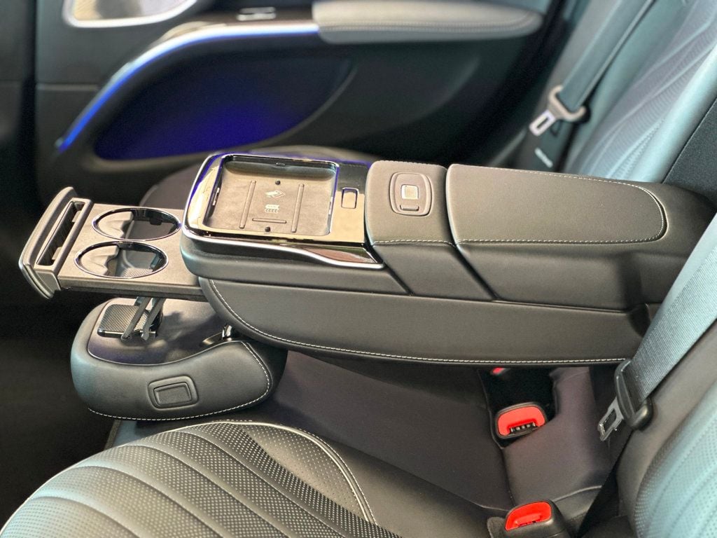 2023 Mercedes Benz EQS Sedan AMG photo 30