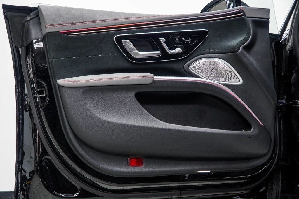 Mercedes-Benz AMG EQS photo 41