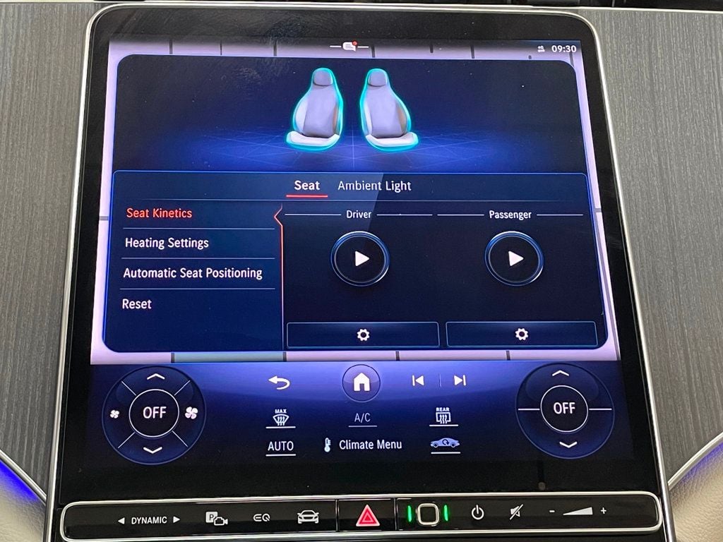 2023 Mercedes-Benz EQS EQS 450 4MATIC Sedan - 22940219 - 36