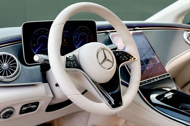 2023 Mercedes-Benz EQS EQS 450 4MATIC Sedan - 23015835 - 31