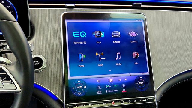 2023 Mercedes-Benz EQS EQS 450 4MATIC Sedan w/ Massage Seats & Active Ambient Lighting - 23033785 - 15