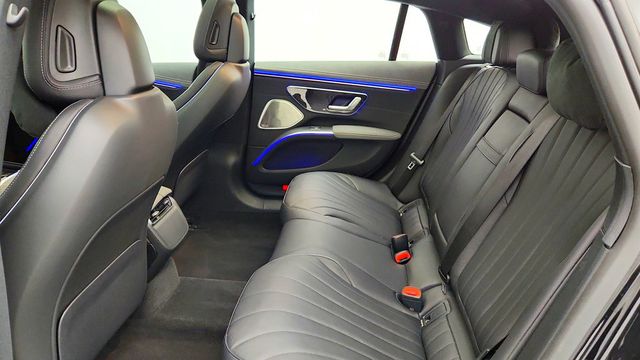 2023 Mercedes-Benz EQS EQS 450 4MATIC Sedan w/ Massage Seats & Active Ambient Lighting - 23033785 - 19