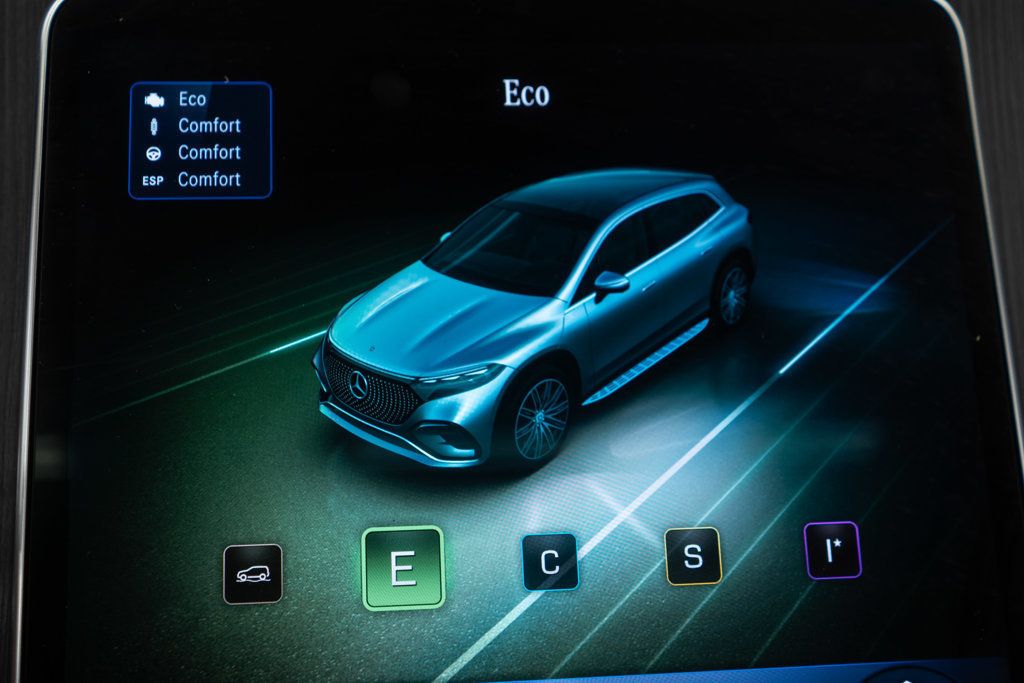 Mercedes-Benz EQS 450+ photo 22