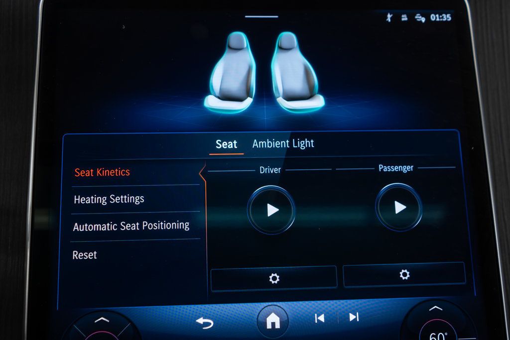 Mercedes-Benz EQS 450+ photo 27