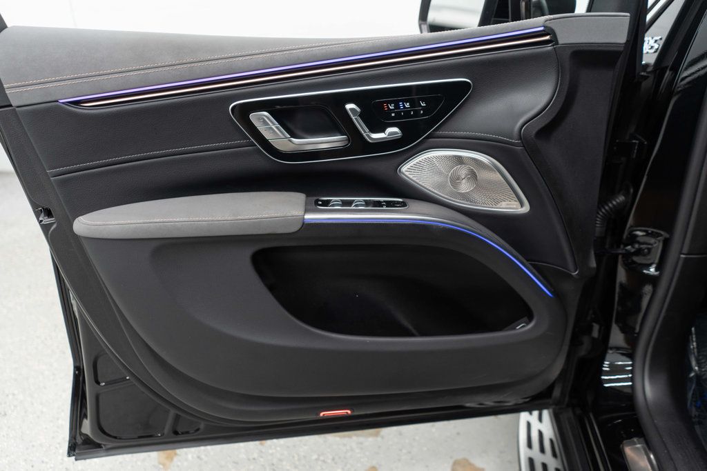 Mercedes-Benz EQS 450+ photo 15