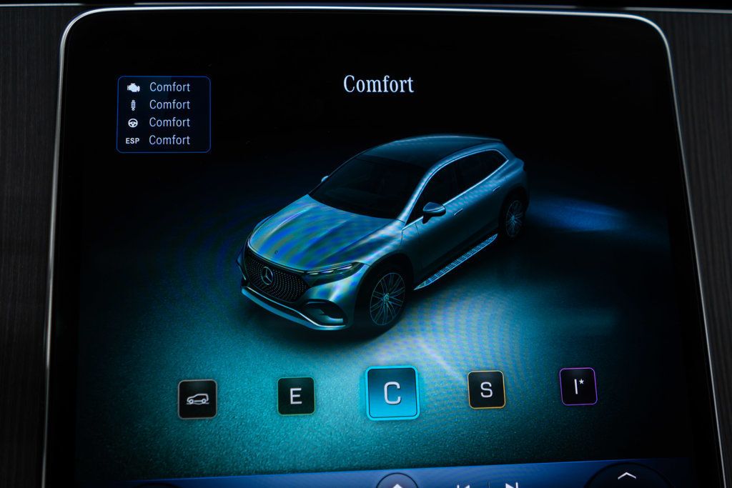 Mercedes-Benz EQS 450+ photo 23