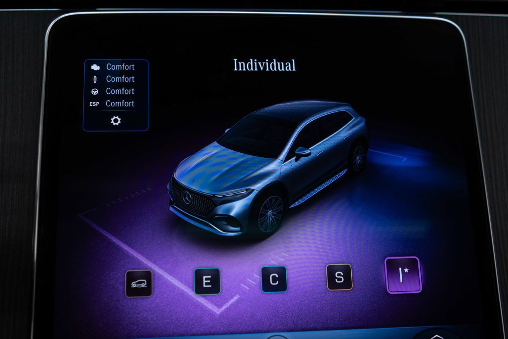 Mercedes-Benz EQS 450+ photo 25